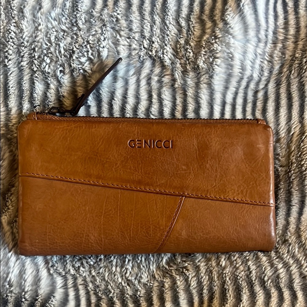Genicci Brown Leather Wallet